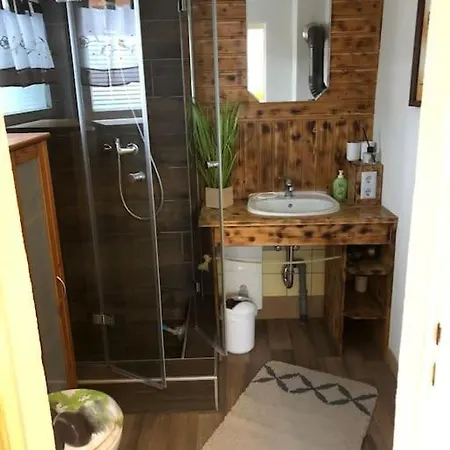 Apartment Gemuetlicher In - Sielow Cottbus